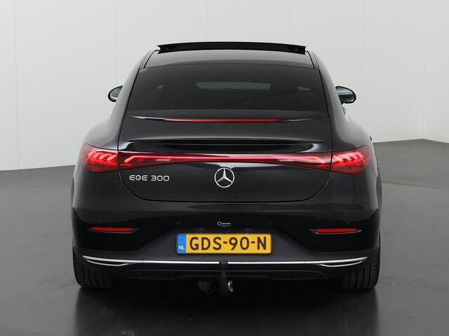Mercedes-Benz EQE 300 Business Edition 89 kWh | Panoramadak | Warmtewerend glas | Apple Car Play | 19-Inch | Trekhaak |