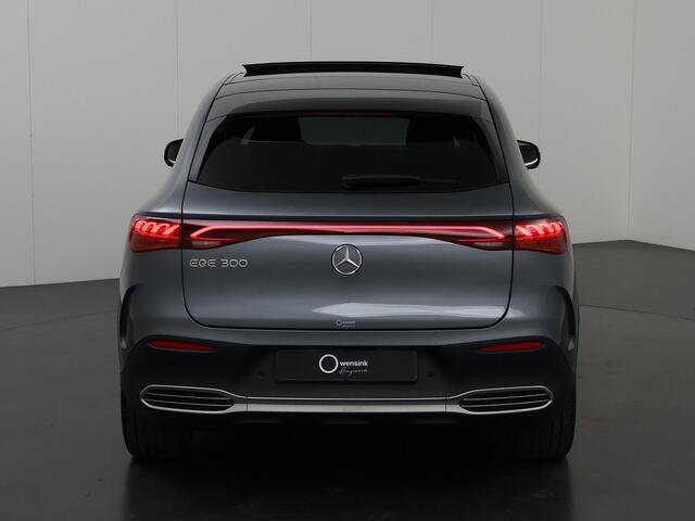 Mercedes-Benz EQE SUV 300 AMG Line 91 kWh | Achterasbesturing | Stuurverwarming | Glazen Panoramadak | 91KWH | Burmester