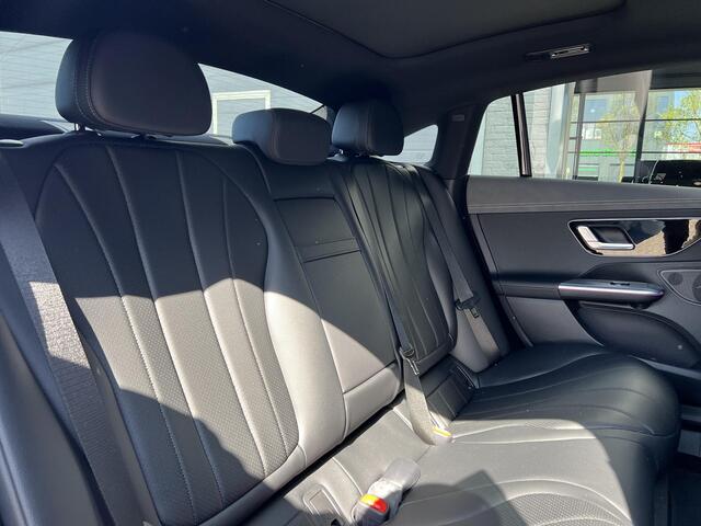 Mercedes-Benz EQE 300 Business Edition | Plus Pakket | 0% rente | Panoramadak | DISTRONIC Afstandsassistent | Apple CarPlay | Android Auto | Elektrisch Verstelbare Stoelen + Memory | Stoelverwarming | Sfeerverlichting | Parkeersensoren | Achteruitrijcamera | 17% bijtelling