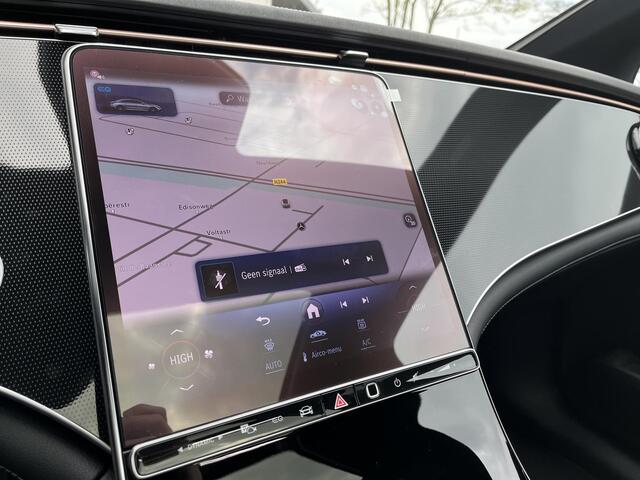 Mercedes-Benz EQE 300 Business LIMITED | Panoramadak | Donkergetint Glas Achter | Apple CarPlay | Android Auto | Sfeerverlichting | Stoelverwarming | Parkeersensoren | Achteruitrijcamera | Elektrisch Inklapbare Buitenspiegels | 17% bijtelling*