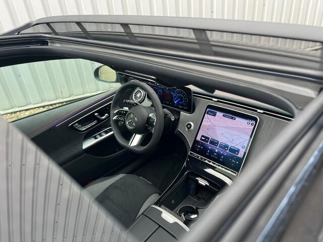 Mercedes-Benz EQE 300 AMG Line 89 kWh | Panoramadak | 360° Camera | Burmester® 3D | Rijassistentiepakket Plus | Memorystoelen Verwarmd | Apple & Android Carplay | Sfeerverlichting