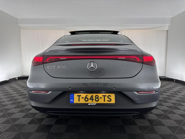 Mercedes-Benz EQE 300 Business Line 89 kWh [ 3-Fase ] (INCL.BTW) *PANO | LUXURY-LEATHER | FULL-LED | ADAPTIVE-CRUISE | DIGI-COCKPIT | AMBIENT-LIGHT | NAVI-FULLMAP | CAMERA | HEATED-COMFORTSEATS | ECC | PDC | 19''ALU*
