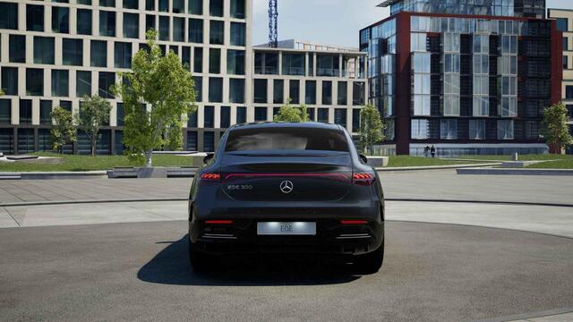 Mercedes-Benz EQE 300 AMG Line 89 kWh | Sfeerverlichting | Panoramadak | Rode gordels | Memory |