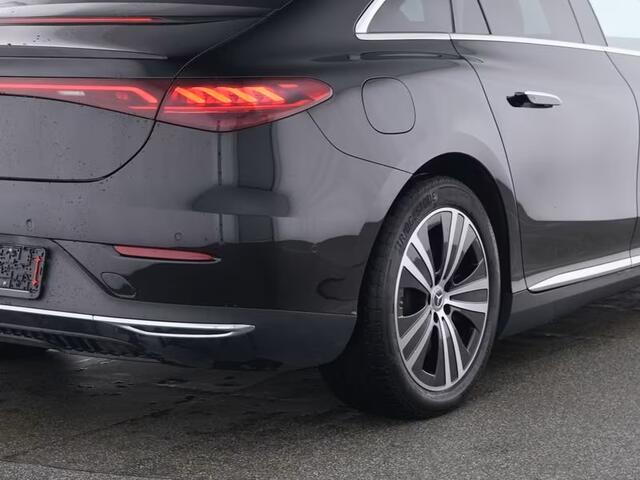 Mercedes-Benz EQE 300 89 kWh Trekhaak Memory Burmester Stuurverwarming Stoelverwarming