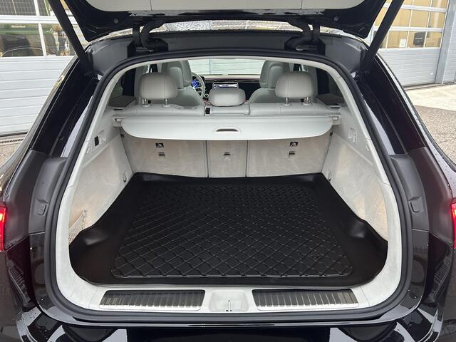 Mercedes-Benz EQE SUV 300 Business Edition | Panoramadak | Trekhaak | Cruise Control | Stuurverwarming | Stoelverwarming