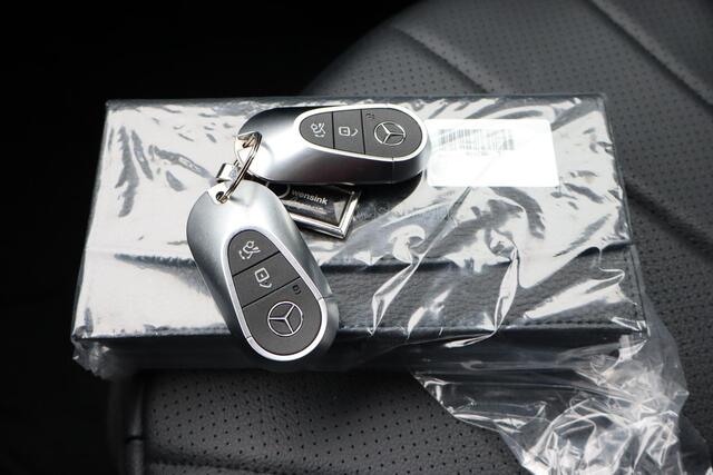 Mercedes-Benz EQE 300 Business Edition 89 kWh Keyless, Virtual Cockpit, Stoelverwarming, Adaptieve Cruise control, Panoramadak