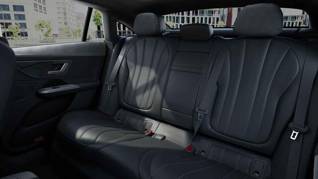 Mercedes-Benz EQE 300 Business Line 89 kWh | Panoramadak | Winter pakket | Memory pakket |