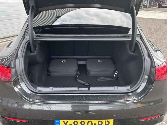 Mercedes-Benz EQE 300 AMG | Head-Up Display | Panoramadak | Achteruitrijcamera | Sfeerverlichting | Memorystoelen |Stoelverwarming | Apple & Android Carplay