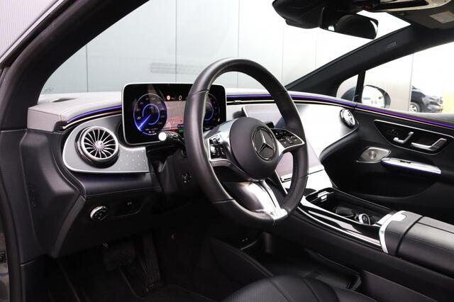 Mercedes-Benz EQE 300 90kWh Airmatic 4WS Pano Burmester 3D 360° Trekhaak