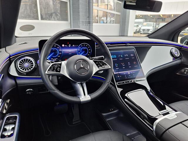 Mercedes-Benz EQE SUV 300 | Panoramadak | Burmester | Rijassistentiepakket | 360° camera | Memory pakket | DIGITAL LIGHT | Sfeerverlichting | Dodehoekassistentie | Keyless-GO | Elektrische achterklep