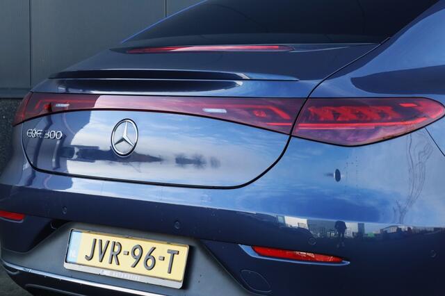 Mercedes-Benz EQE 300 Business Ed. Lim. 90 kWh Pano Leder