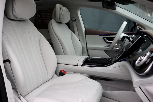 Mercedes-Benz EQE 300 Business Solution Premium 90 kWh | Luchtvering | Distronic+ | Panoramadak | Massage | Burmester | Digital Light | Surround Camera | Augmented Reality | Leder | Stoelventilatie | Verwarmd Stuurwiel |