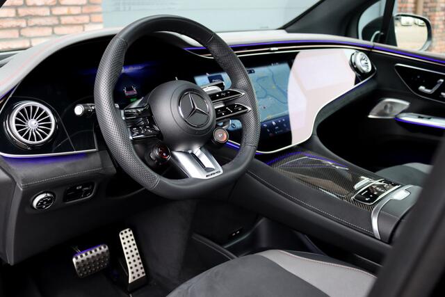 Mercedes-Benz EQE SUV AMG 43 4MATIC Premium 91 kWh | Hyperscreen | Luchtvering | Achterasbesturing | Distronic+ | Carbon | Burmester | Trekhaak | Warmtepomp | Verwarmd Stuurwiel | HUD | Panoramadak |