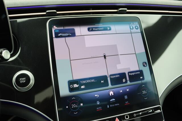 Mercedes-Benz EQE 300 Business Solution 90 kWh | Panoramadak | Distronic | Memory | Camera | Warmtepomp | Keyless Go | Stoelverwarming | 22kW | Leder |
