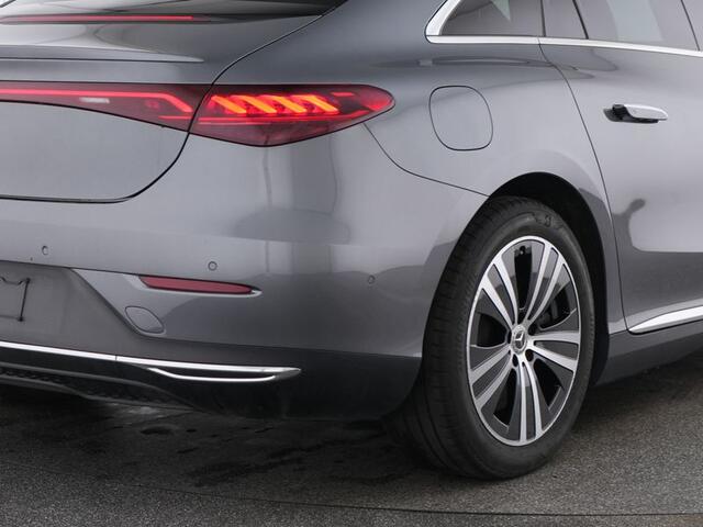 Mercedes-Benz EQE Electric Art 300 Panorama Schuif-Kanteldak | Parkeerpakket met achteruitrijcamera | Rijassistentiepakket, Inclusief 24 maanden Mercedes-Benz Certified garantie voor Europa.