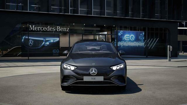 Mercedes-Benz EQE 300 AMG Line 89 kWh | Draadloos laden telefonie | Apple carplay | Sfeerverlichting | Stoelverwarming |