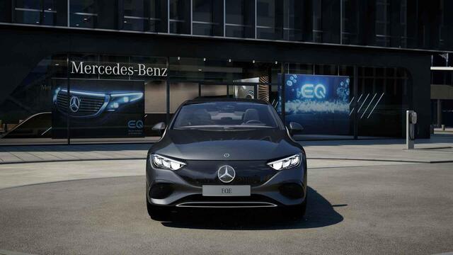 Mercedes-Benz EQE 300 Luxury Line 89 kWh | Memory | Leder | Stuurwiel verwarming | Achteruitrijcamera | Grootlichtassistent |