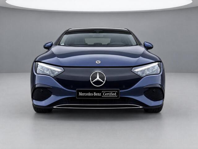 Mercedes-Benz EQE 300 Business Edition | Panoramadak | Plus Pakket | DISTRONIC Afstandsassistent | Apple CarPlay | Android Auto | Elektrisch Verstelbare Stoelen + Memory | Stoelverwarming | Sfeerverlichting | Parkeersensoren | Achteruitrijcamera
