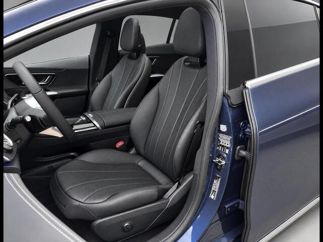 Mercedes-Benz EQE 300 Business Edition | Panoramadak | Plus Pakket | DISTRONIC Afstandsassistent | Apple CarPlay | Android Auto | Elektrisch Verstelbare Stoelen + Memory | Stoelverwarming | Sfeerverlichting | Parkeersensoren | Achteruitrijcamera