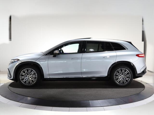 Mercedes-Benz EQS SUV 450 4MATIC AMG Premium Plus | 7-persoons | Rij-assistentie + | Panorama-schuifdak | Achterasbesturing | Burmester 3D | Trekhaak | Luchtvering |