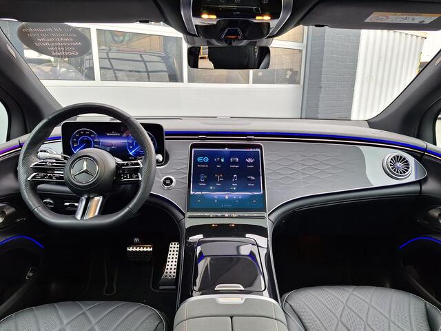 Mercedes-Benz EQS SUV 450 4MATIC | AMG Line | Panoramadak | Trekhaak | Premium Plus Pakket | Night Pakket | Rijassistentiepakket Plus | AIRMATIC Luchtvering | 360° Camera | Burmester 3D Surround Sound | Head-up Display | Achterasbesturing | Multicontourstoelen