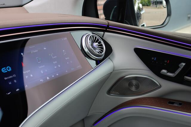 Mercedes-Benz EQS SUV 450+ AMG Line 118 kWh | Luchtvering | Hyperscreen | Achterasbesturing | Massage | Stoelventilatie | Distronic+ | Burmester | Augmented Reality HUD | Digital Light | Surround Camera |
