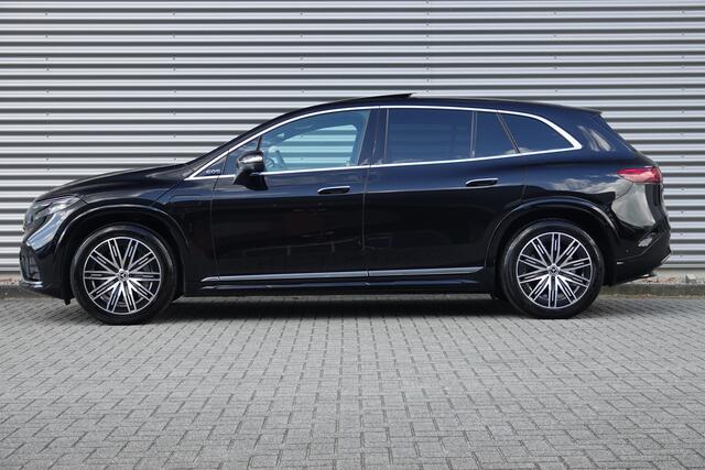 Mercedes-Benz EQS SUV 580 4MATIC AMG Line 7pers. 108 kWh | Panodak | Luchtvering | Achteras Besturing | Hyperscreen | Trekhaak | Burmester |