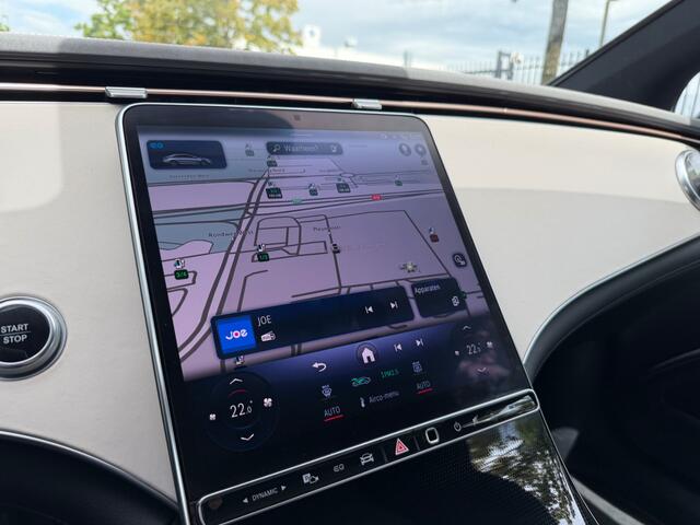 Mercedes-Benz EQS 450+ AMG Line 108 kWh / Achterasbesturing / Panoramadak / Head-up / 360Camera / Luchtvering / Burmester / 20'' / Stoelventilatie / Stoel+Stuurverwarming / Dodehoek / DAB / ACC