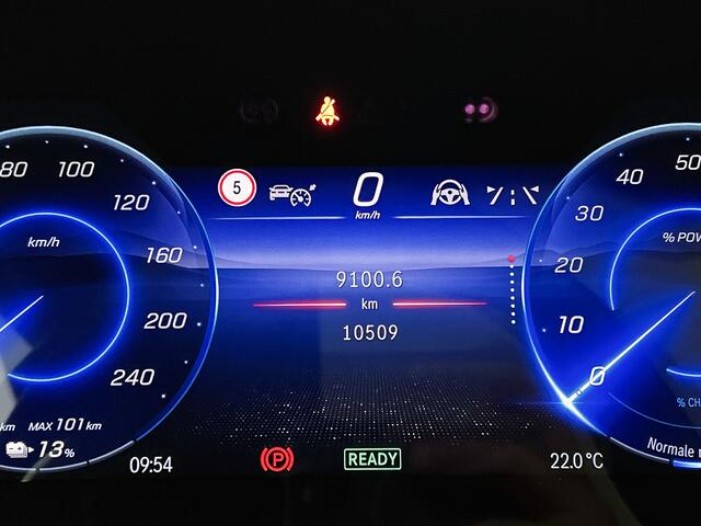Mercedes-Benz EQS SUV 450 4MATIC AMG Line 118 kWh | AMG-Line In en Exterieur | Alarmklasse 3 | Elektrisch glazen panorama-dak 24 maanden Mercedes-Benz Certified garantie. Inclusief 24 maanden Mercedes-Benz Certified garantie voor Europa.