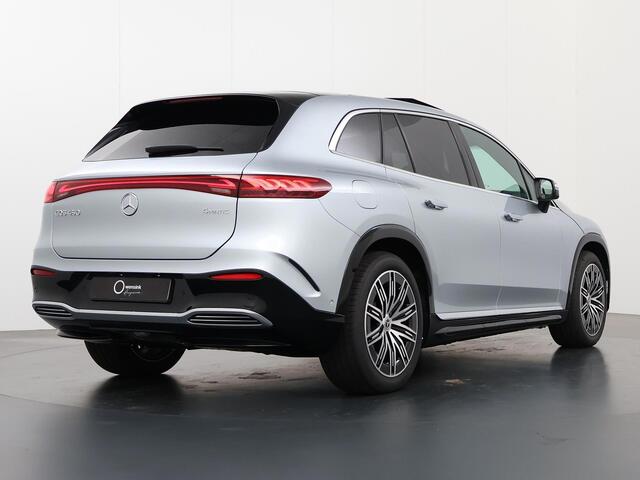 Mercedes-Benz EQS SUV 450 4MATIC AMG Line 7p 118 kWh | Panoramadak | Trekhaak | Hyperscreen | Stoelventilatie Digital Light | Headup |
