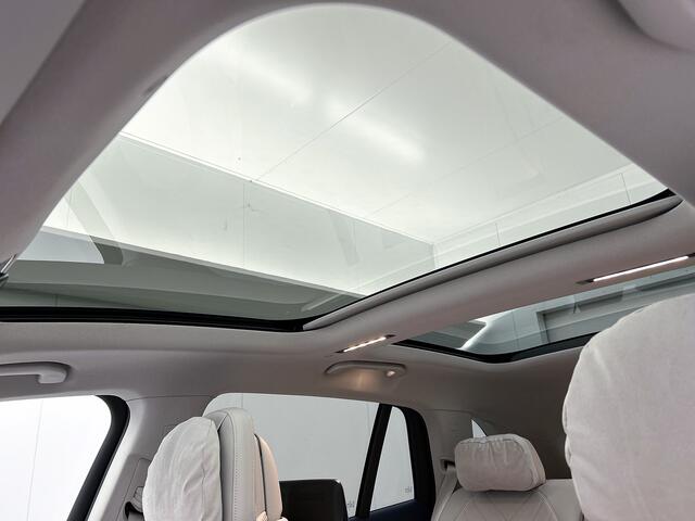 Mercedes-Benz EQS SUV 450 4MATIC AMG Line 7p 118 kWh 7 Persoons. | Burmester. | Premium Plus. | Keyles go. | Head-up Display. | Inclusief 24 maanden Mercedes-Benz Certified garantie voor Europa.