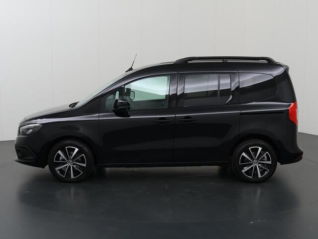 Mercedes-Benz EQT Tourer 200 L1 Premium Plus 45kWh | 28.550 incl BTW | Navigatie | Dodehoekwaarschuwing | Parkeerpakket met achteruitrijcamera | Carplay | Stoelverwarming | Privacyglass | LED Verlichting | Certified