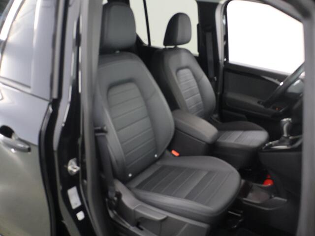 Mercedes-Benz EQT Tourer 200 L1 Premium Plus 45kWh | 28.550 incl BTW | Navigatie | Dodehoekwaarschuwing | Parkeerpakket met achteruitrijcamera | Carplay | Stoelverwarming | Privacyglass | LED Verlichting | Certified