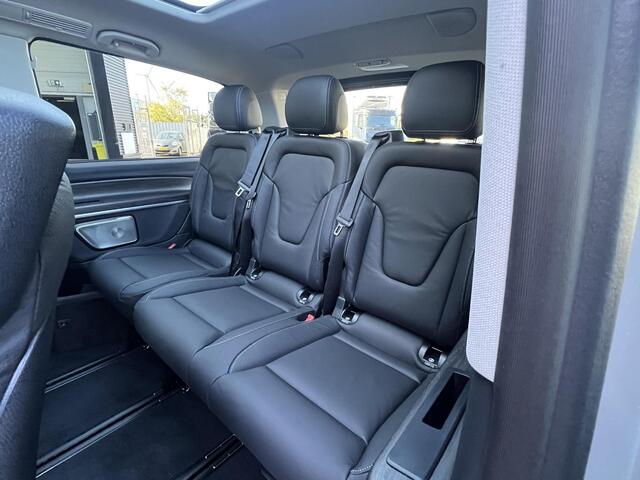 Mercedes-Benz EQV 300 L2 Avantgarde 90 kWh Mercedes-Benz EQV 300 L2 300 L2 Avantgarde 90 kWh | 7 Persoons | Alpinegrijs | Elektrische schuifdeuren en achterklep | Panoramadak | Burmeister Audio