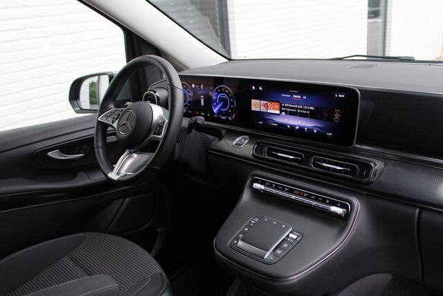 Mercedes-Benz EQV 300 L2 / New Model / 7-Persoons / Led / Camera / Distronic / NIEUWSTAAT
