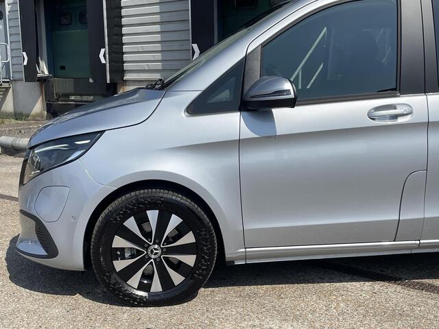 Mercedes-Benz EQV 300 L2 90 kWh 6-Pers | Distronic + | Airco achter | Navi