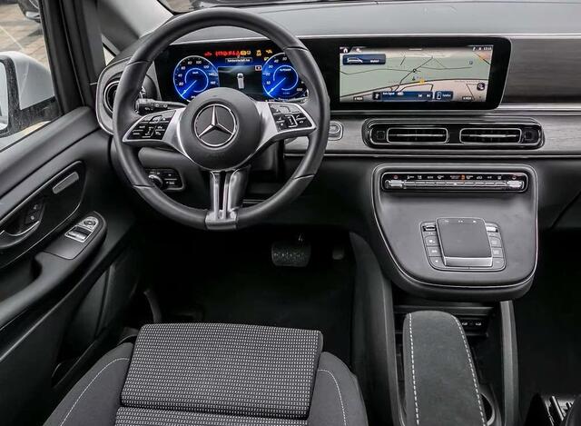 Mercedes-Benz EQV 300 L Luchtvering Distronic LED Stoelverwarming Camera