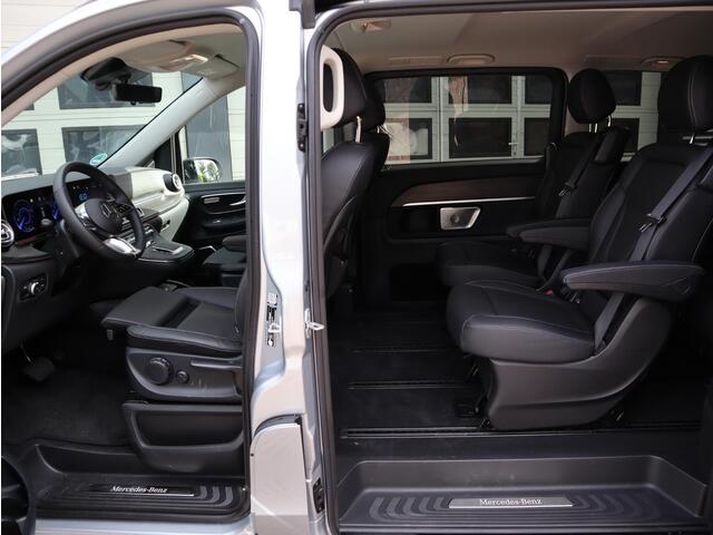 Mercedes-Benz EQV 300 90 kWh L3 - 7 Pers. - Elc.Schuif - AMG - Leder