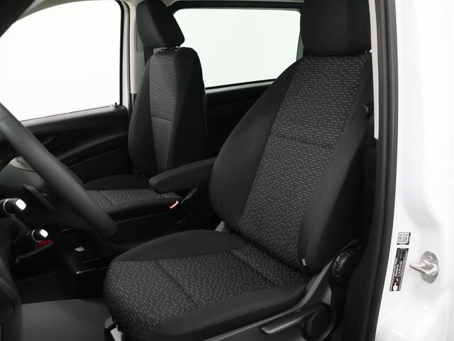 Mercedes-Benz EVITO TOURER PRO L3 90 kWh | Achteruitrijcamera | Airco | Cruise Control | Stoelverwarming |