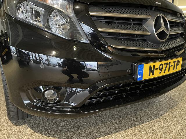 Mercedes-Benz EVITO TOURER PRO L2 / 100% electrisch / zero emissie / 7 persoons / vaste prijs rijklaar ¤ 27.950 ex btw / ¤ 33.819,50 incl btw / lease vanaf ¤ 456 / leer / electrische deuren L+R / zwart metallic