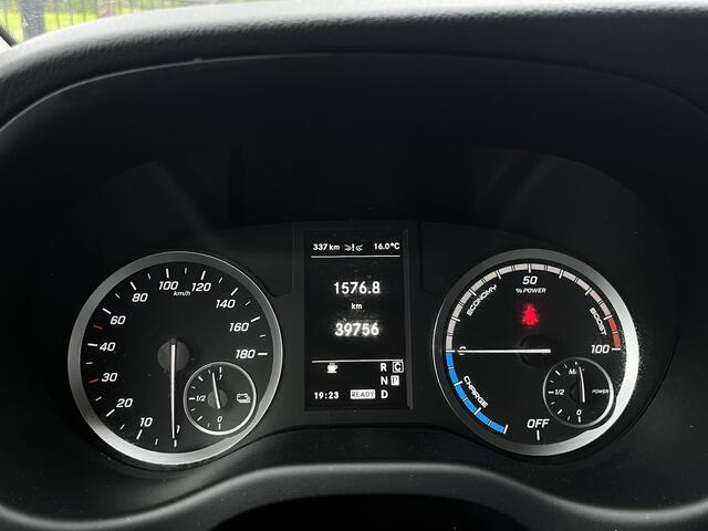 Mercedes-Benz EVITO TOURER PRO L2 90 kWh 9-Persoons,