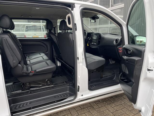 Mercedes-Benz EVITO TOURER PRO L3 90 kWh 9-Persoons Airco Cruise control Elektrische Dubbele schuifdeuren Apple carplay Parkeersensoren voor en achter Stoelverwarming bestuurderstoel Achteruitrijcamera