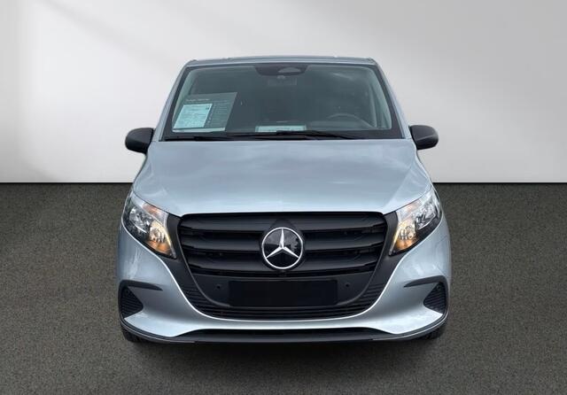 Mercedes-Benz EVITO TOURER 129 PRO L2 90 kWh 8 Personen 56.749 incl BTW Camera Stoelverwarming 2 Schuifdeuren