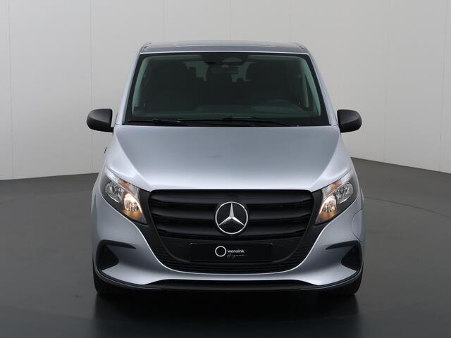 Mercedes-Benz EVITO TOURER 129 PRO L2 90 kWh | 8-PERSOONS | Snelladen 110 KWh | Achteruitrijcamera | Parkeerpakket | Comfortbestuurdersstoel | Dodehoekassistent | 8 Zitplaatsen | 360KM Range |