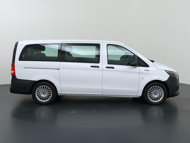 Mercedes-Benz EVITO TOURER 129 L2 | PRO | 90 kWh | SNELLADEN 110 kWh | PARKEERPAKKET | NAVIGATIE | STOELVERWARMING BESTUURDER | DODEHOEKASSISTENT | SPOORASSISTENT | CARPLAY | ANDROID AUTO