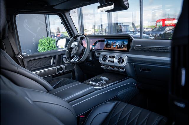 Mercedes-Benz G-KLASSE AMG 63 Facelift - Carbon Pakket | Manufaktur China Blue | Panorama | Nappa leder