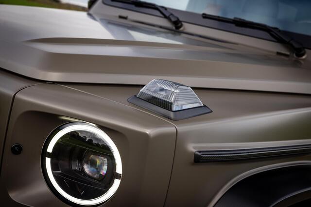 Mercedes-Benz G-KLASSE AMG 63 | Carbon| Donker Olijf Magno | AMG Performance pakket | AMG Nightpakket II | 22-Inch AMG Kruisspaaks | in Consignatie