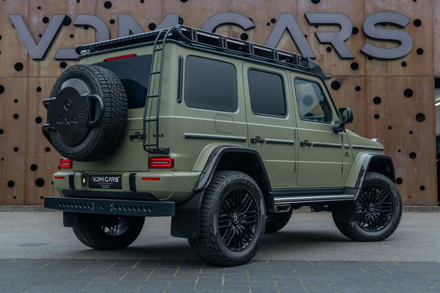 Mercedes-Benz G-KLASSE 63 AMG 4x4² | First 40 | CARBON |AKRAPOVIC| GRIJS KENTEKEN | WRAPP MAT GROEN