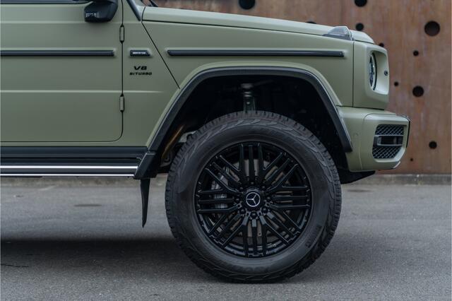 Mercedes-Benz G-KLASSE 63 AMG 4x4² | First 40 | CARBON |AKRAPOVIC| GRIJS KENTEKEN | WRAPP MAT GROEN