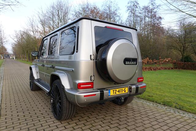Mercedes-Benz G-KLASSE 500 | BRABUS | AKRAPOVIC | Burmester | 360° Camera | Massage | Schuif/kantel | 24"INCH |